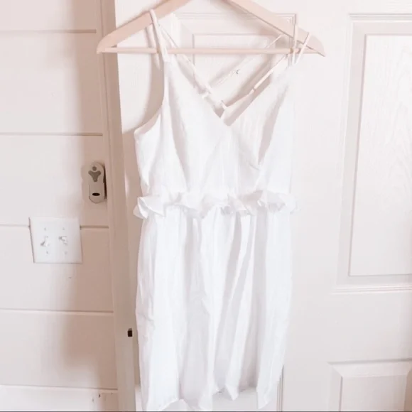 BCBGeneration white flowy summer dress - Picture 6 of 9